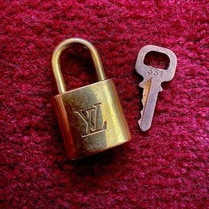 Authentic Louis Vuitton Brass Lock & Key #331